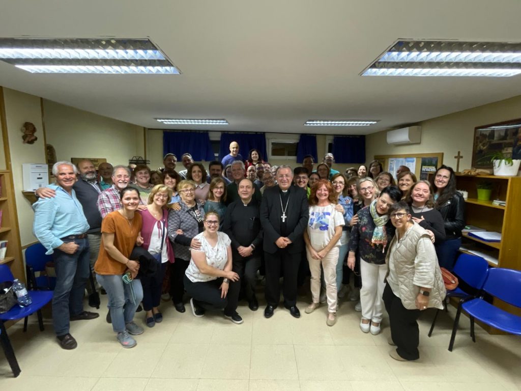 Obispo don Ginés visita la Escuela en la Diócesis de Getafe