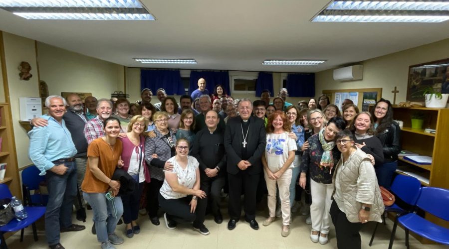 Obispo don Ginés visita la Escuela en la Diócesis de Getafe