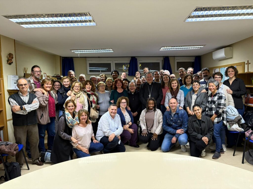 Obispo de Getafe visita la Escuela en la Diócesis de Getafe