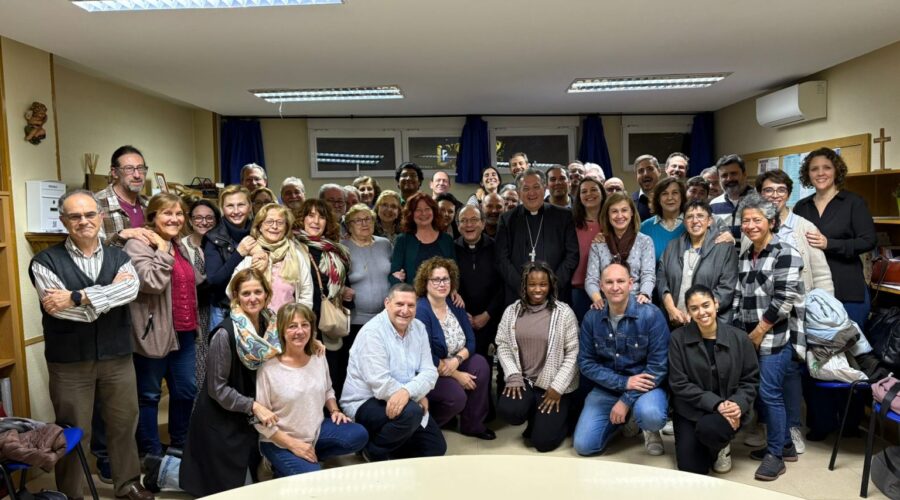 Obispo de Getafe visita la Escuela en la Diócesis de Getafe
